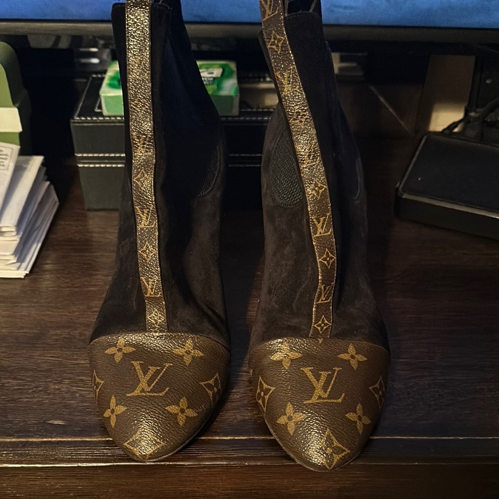 Louis Vuitton Black and Brown Heeled Boots with Signature Style